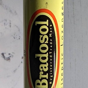 Vintage 1970s Bradosol Antiseptic Lozenges Tin Collectible