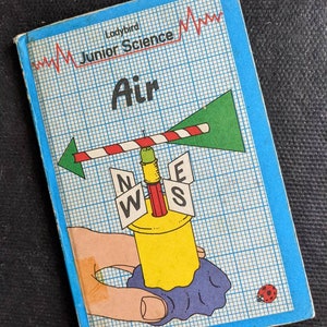 Vintage Ladybird Junior Science Book Air Series 621 1982 First Edition Ex-library