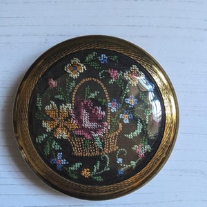 Vintage 1950s Kigu &#39;Convertible&#39; Powder Make-up Compact Mid-century