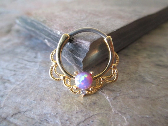 316L Surgical Steel Gold Plated Hinged Opal Stone Lace Septum Clicker Ring 316L Surgical Steel Gold Plated Hinged Opal Stone Lace Septum Clicker Ring