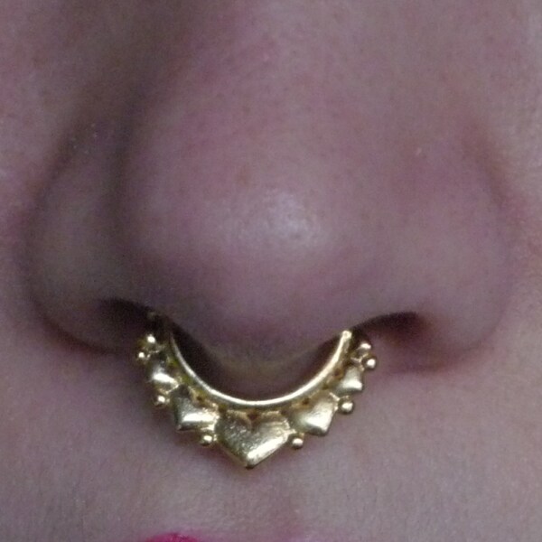 Fake septum ring gold hearts
