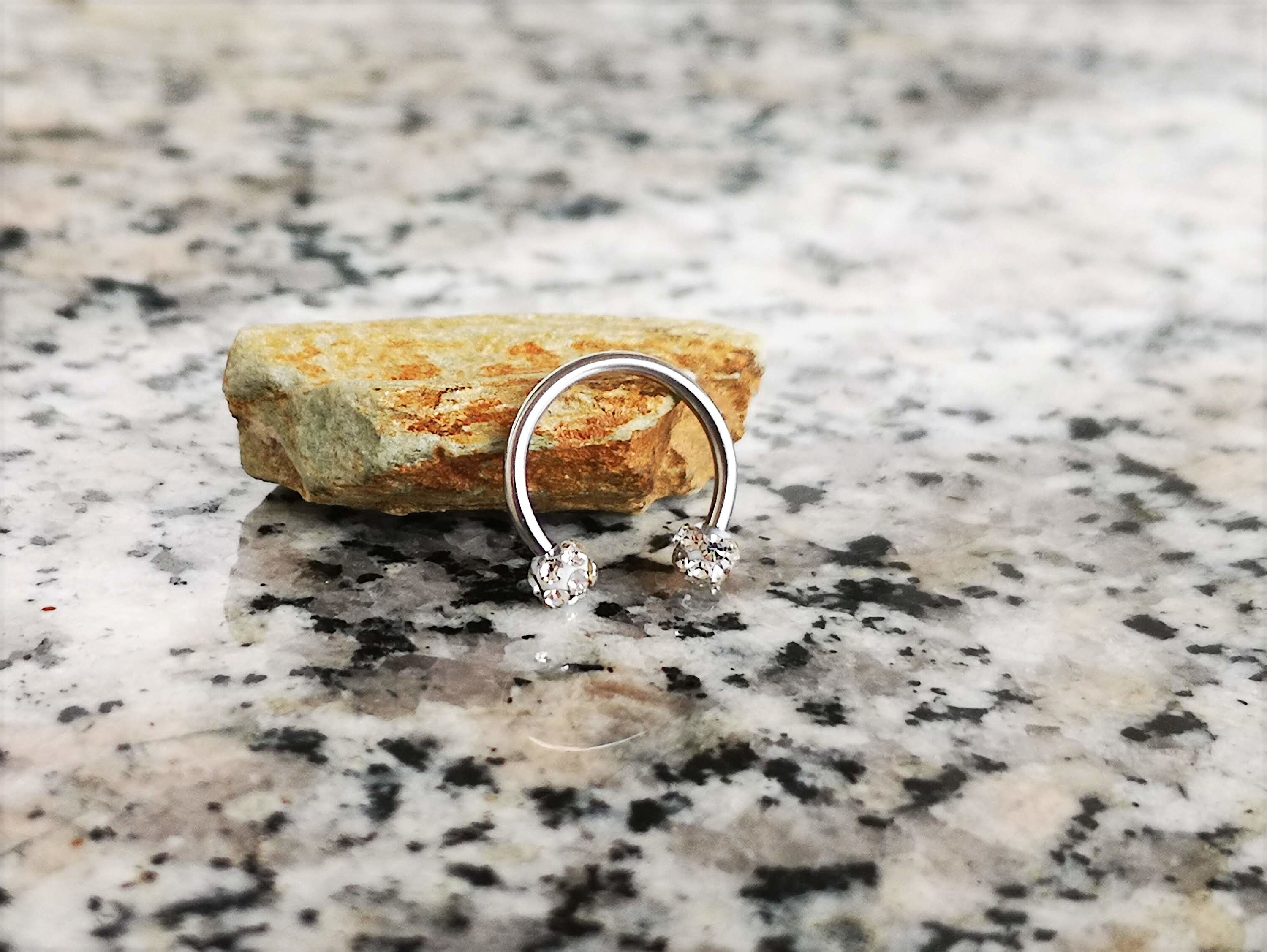 Externally Threaded Cubic Zirconia Horseshoe Septum Ring / Daith ...