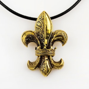Heraldic lily, Medieval pendant, Fleur de lis, historical lily badge, pin, Fantasy, Jewelry, Royal symbol, French heraldry, clip, cufflinks