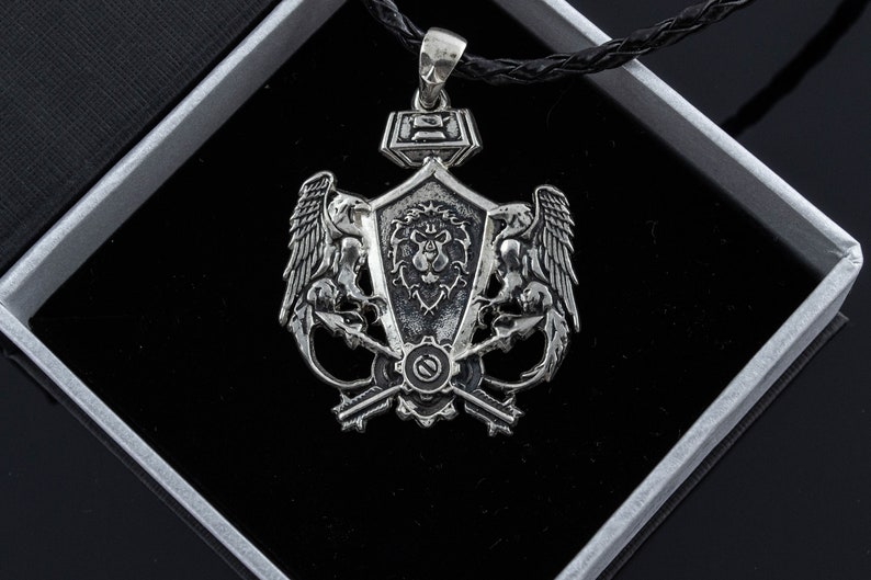 Silver Alliance video game lion necklace, LARP, Cosplay and Fantasy jewelry for gamers image 5
