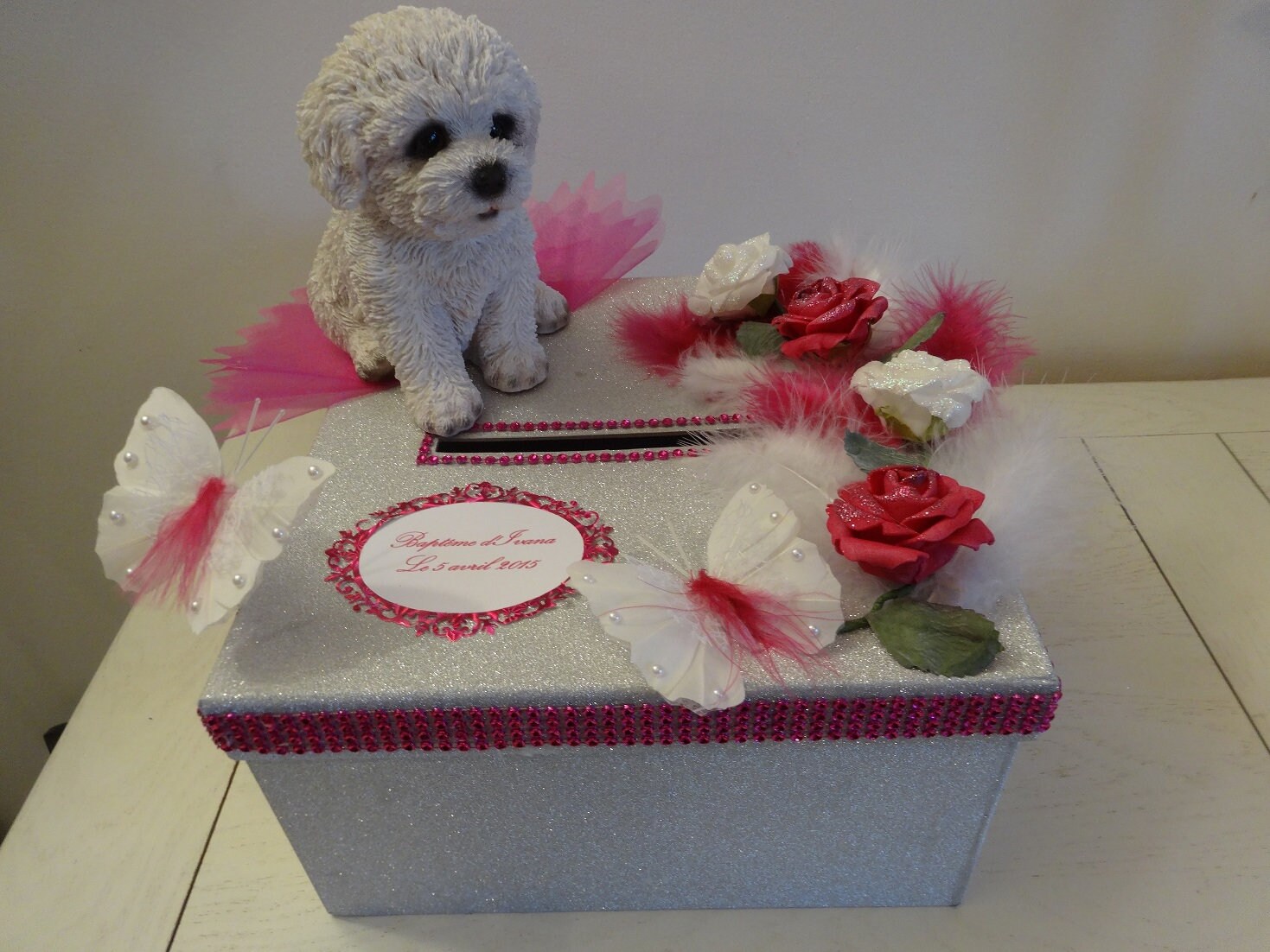 Urne d'anniversaire Fille ou Garçon sur Le Thème Chien