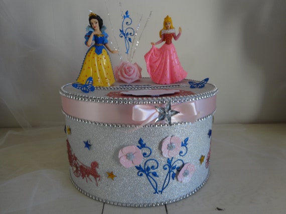Urne De Bapteme Fille Ou Urne D Anniversaire Sur Le Theme Etsy