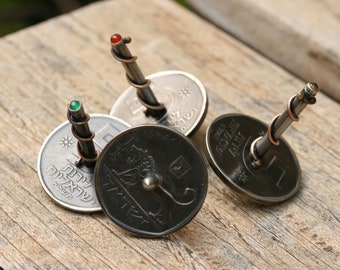 Dreidel, Five Lira Israeli Coin Dreidel, Spinning Toy, Old Israeli Money Dreidel, Old Israeli Coin, Made in Israel,