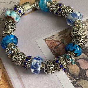 Bracelet à breloques style Pandora avec breloques perles au chalumeau