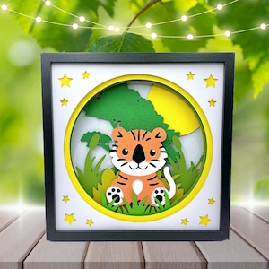 Entzückende Baby Tiger Kinderzimmer Dekor, Dschungel Themed Layered Shadow Box Art - Sofortiger Download Wunderliche Wandkunst für Ihren Kleinen Hafen!