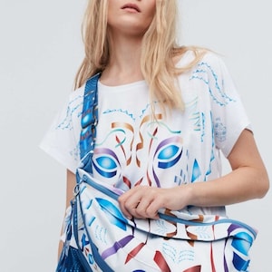 Giga Kidney Snow Leo,Sling Bag For Women,Boho Crossbody Bag,Bohemian Bag,Hippie Sling Bag, Cross Body Bag, Crossbody Purse,Hippie Fanny Pack