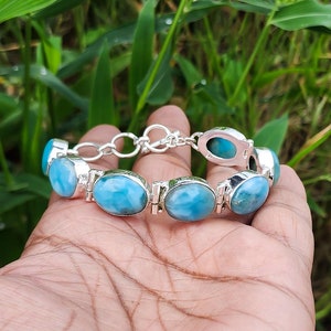 Bracelet élégant en pierres précieuses de Larimar bleu, bijoux réglables en argent sterling Larimar, cadeau de créateur fait main pour femme, cadeau pour sa mère