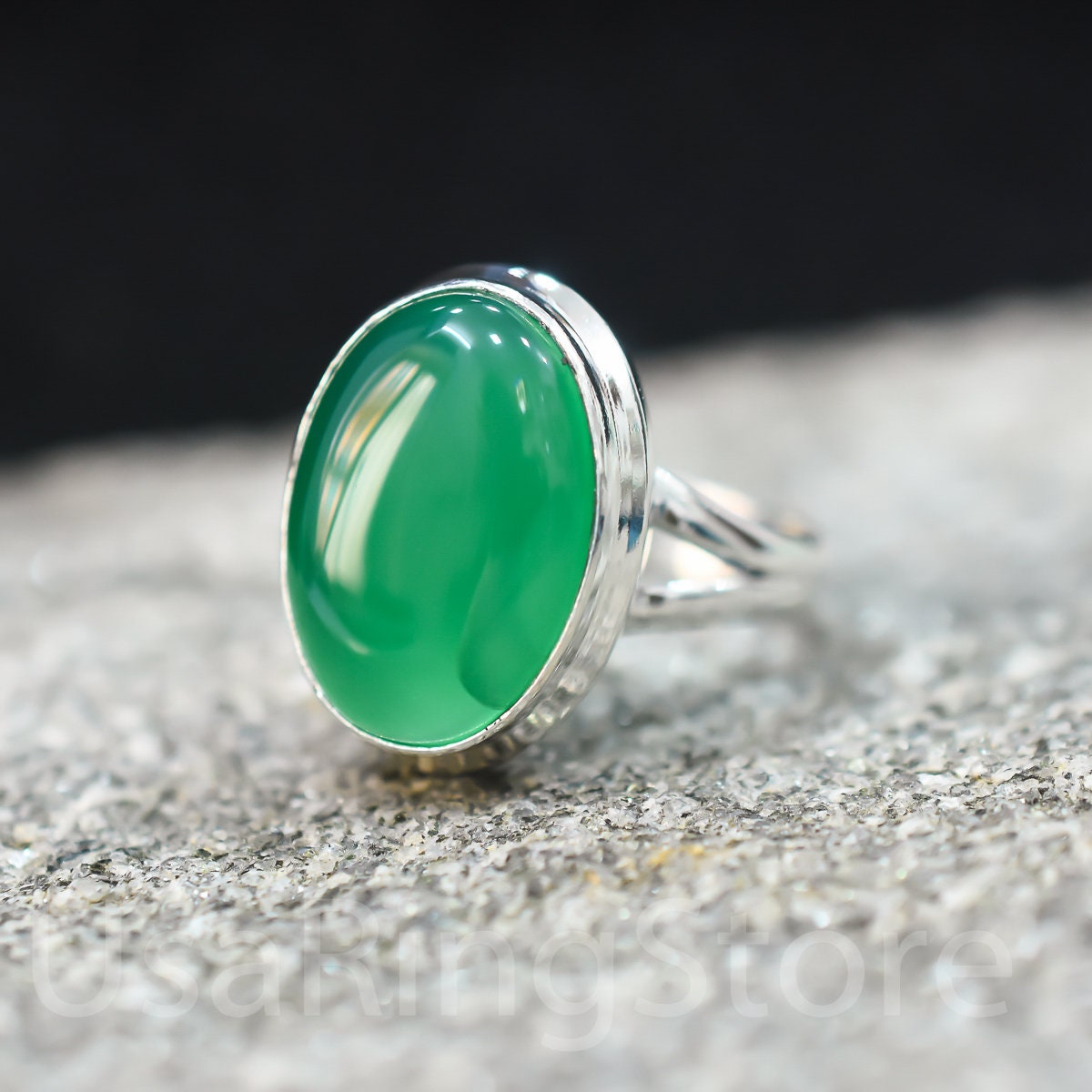 Green Chalcedony Bohemian Gemstone Ring in 925 Sterling Silver