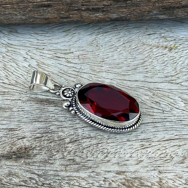 Handmade Garnet Pendant Necklace: 925 Sterling Silver Gemstone Jewelry