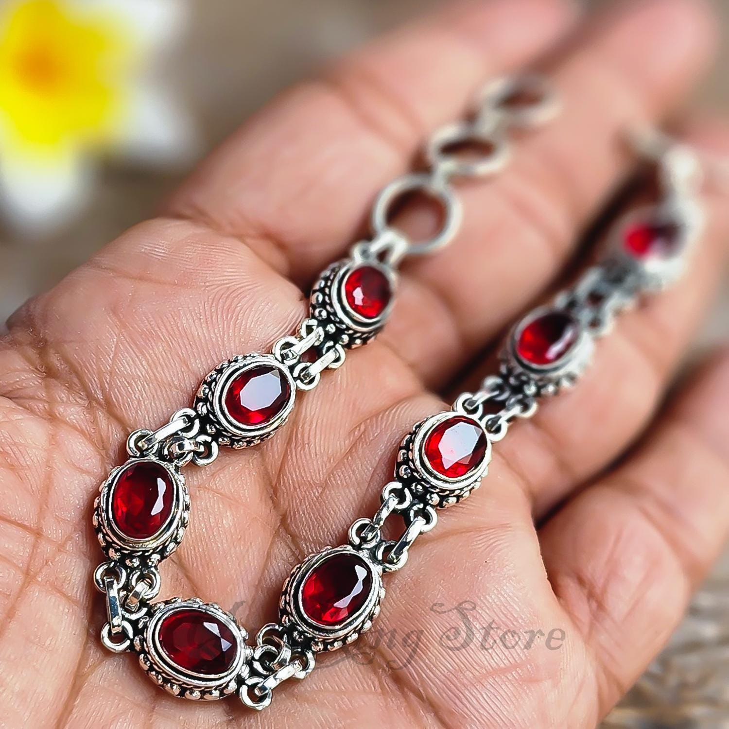 GARNET CROW シルバーブレスレット Handmade Red Garnet Bracelet: 925 Sterling Silver Cuff Jewelry - Etsy