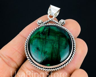 Green Flash Labradorite Pendant: Handmade 925 Sterling Silver Jewelry