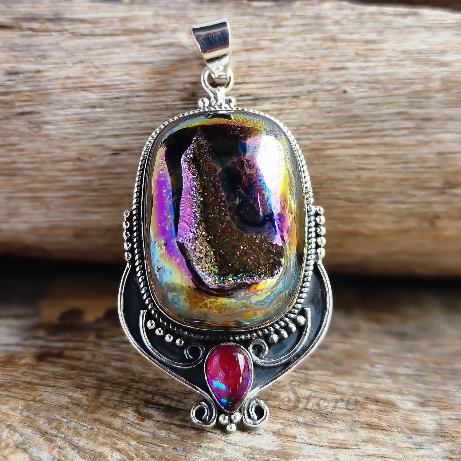 Pendentif Cœur En Druzy De Titane Rose - Fait Main, Argenté, Bijou Vintage, Neuf Sans Emballage