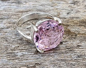 Natural Pink Kunzite  Ring, 925 Sterling Silver Ring, Gemstone Ring, Promise Ring,Purple Ring,Natural Stone Ring, Birthstone Ring