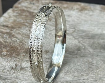 Handmade Hammered Sterling Silver Spinner Bangle: Stackable