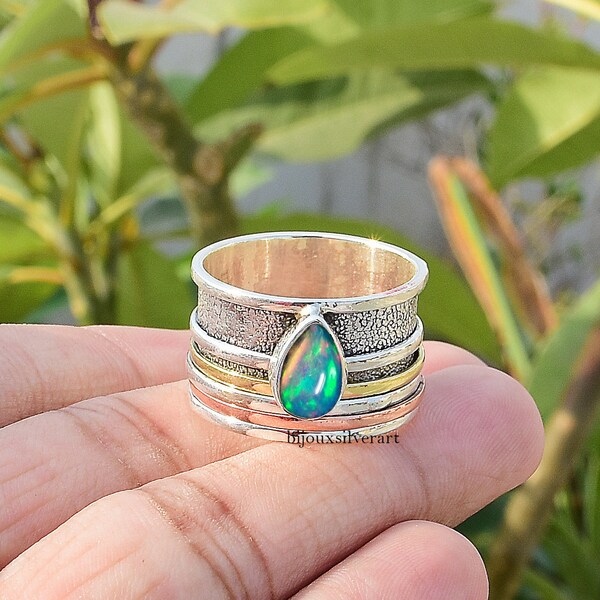 Ethiopian Opal Ring, Spinner Ring, 925 Sterling Silver, Meditation Hammererd Ring , Opal Ring, Gemstone Ring, Fidget Ring, Boho Jewelry