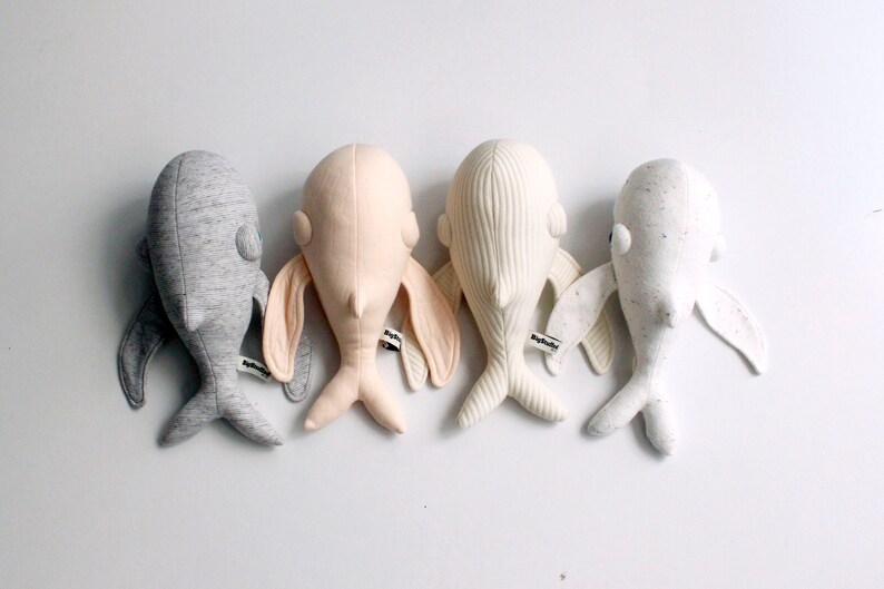 lady whale mini main image 1