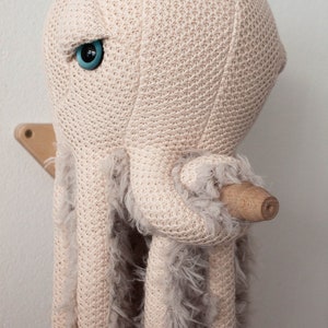 Small Mama Octopus Handmade Plush toy image 6