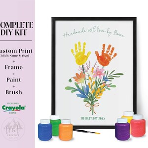 Personalized Mothers Day Gift, Handprint art kit, DIY gift, Gift for Mom, Gift from kids, Flower Handprint, Mom Birthday Gift