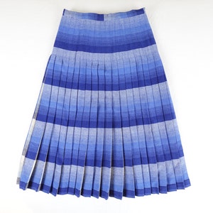 Vintage Sportrite Blue Pacific Reversible Wool Plaid Skirt, Women's Size 2, Shades of Blue High Waist image 1