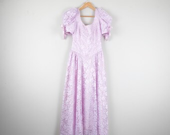 Vintage Dance- Allure Lavender Lace Prom Dress, Women's Size 2, Made in USA, Union Made 1980s