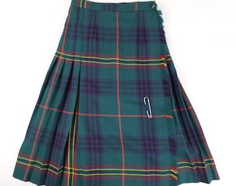 Vintage Highland Queen Wool Plaid Kilt, Size 0, 24" Waist, Made in Canada