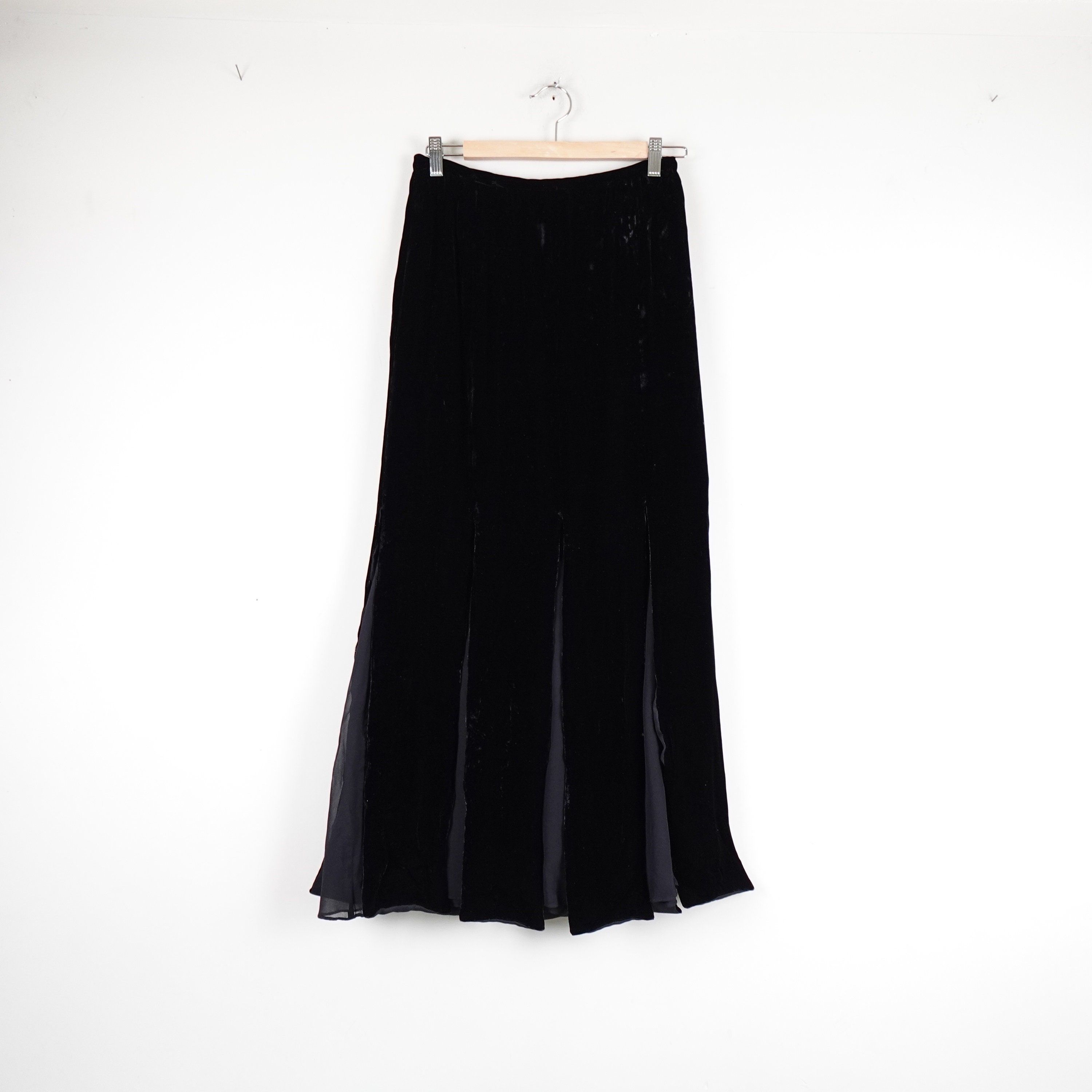 Eileen fisher black velvet skirt online