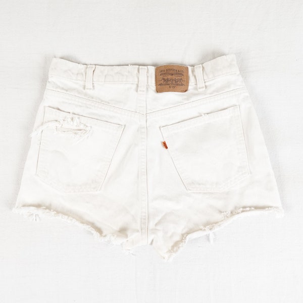 Vintage Levi's 619 White Distressed Cut Off Jean Shorts Women's 31" Waist High Rise 100% Cotton Denim Orange Tab Made in Canada 80s 90s