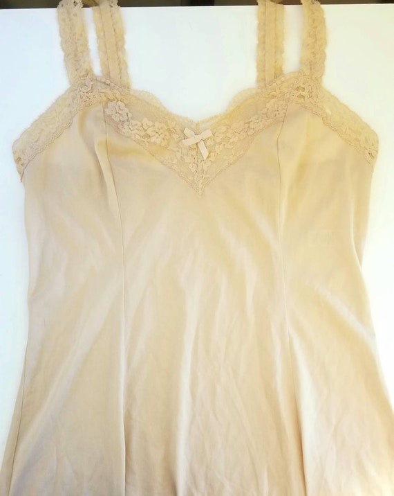 Vintage Olga Slip