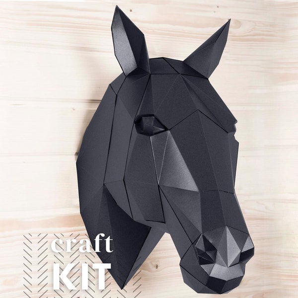 DIY Pferdekopfskulptur: Papercraft KIT. Pferdewandkunst, perfektes Wohngeschenk für einen Pferdeliebhaber.