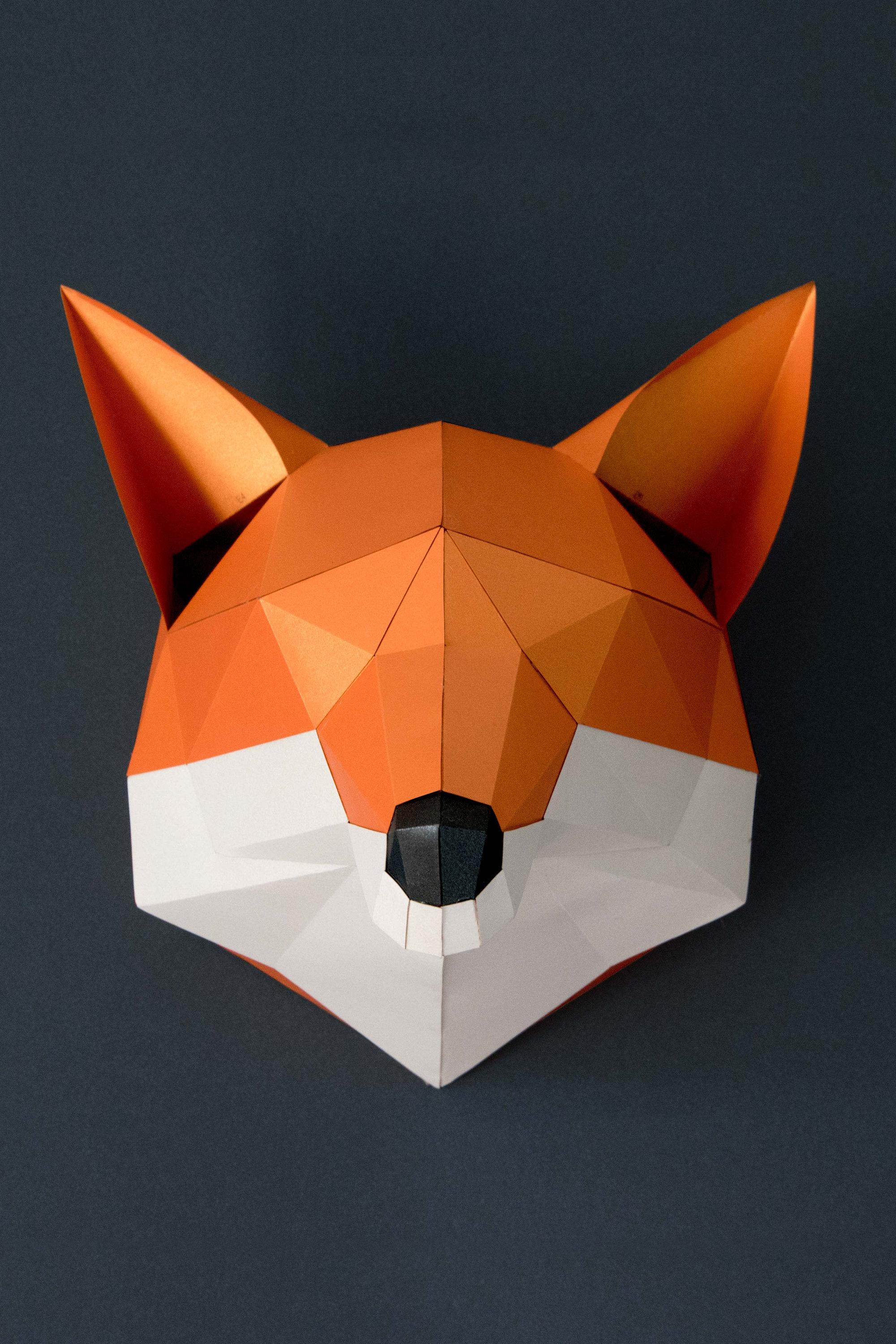 Papercraft fox sculpture. Printable 3d wall art. Low poly paper craft