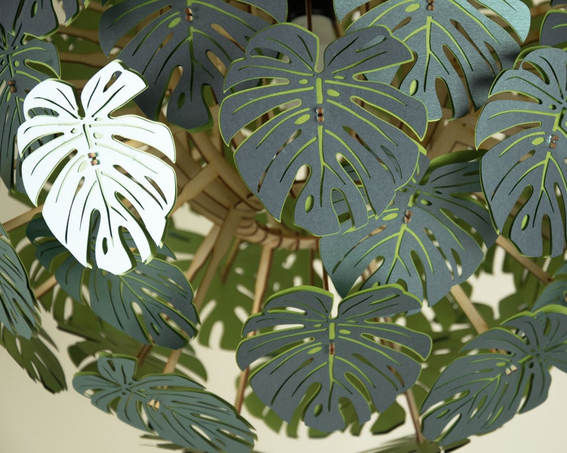 16 Zoll/41cm Durchmesser. Monstera, Lampenschirm aus Papier. Tropisches Dekor, Papier-Leuchterbeleuchtung. Bild 9