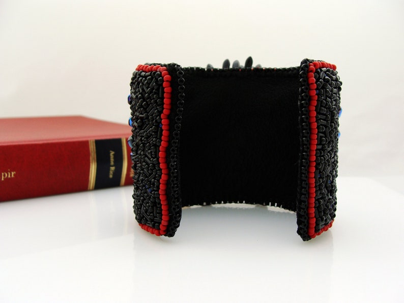 Vampire Cuff Bracelet Black Skull Cameo Bracelet Raven Skull Cuff Bracelet Bead Embroidery Cuff Bracelet