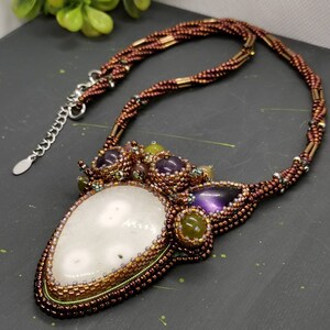 Natural Moss Agate Pendant Necklace, Bead Embroidery Forest Necklace, Beaded Leaf Necklace