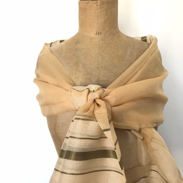 Grande étole soie beige sable avec rayures bronze doré - étole cérémonie - étole mariage - étole femme gala