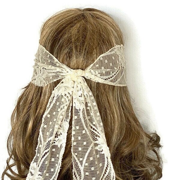 Headband hair in lace ecru with arabesque - ceremony, boho wedding hairstyle - scar scarf hair bride