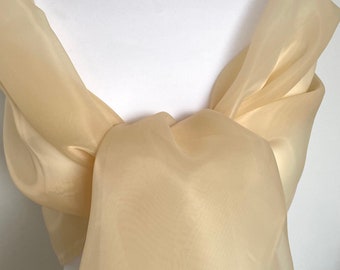 Etole Organza beige ivoire foncé  pour mariage  - étole organza luxe satiné mat - tissu synthétique - étole mariée mariage châle baptême