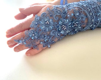 Blue bridal gloves - wedding mittens with beaded blue lace and satin ribbons - chic wedding gloves