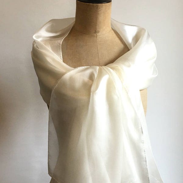 Étole de mariée en soie Blanc ou ivoire clair pour mariage - étole avec ou sans petites perles - idéale pour mariage, cérémonie, cocktail