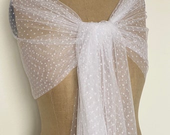 Etole mariée tulle blanc avec plumetis brodé - tulle fin blanc cassé pour mariage, cérémonie ou événement élégant