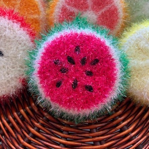 Crocheted Watermelon Dishwash Scrubby-scrubbie scrubber scrub cloth reusable gift imagem 2