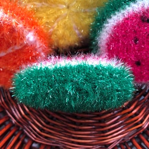 Crocheted Watermelon Dishwash Scrubby-scrubbie scrubber scrub cloth reusable gift imagem 4