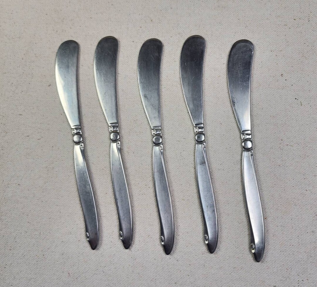 5 Vintage Butter Knives Spreaders Great for Your Charcuterie Etsy