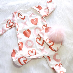 Organic Cotton Baby Footie Pajamas with Pompom Hat: pink heart Print