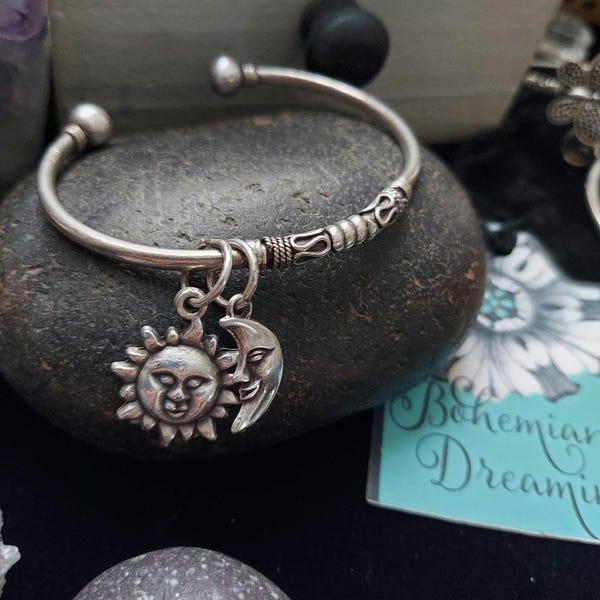 Sun and Moon Bracelet, Sun and Moon Bangle, Crescent Moon Bracelet, Occult Bracelet, Bali Bracelet, Witchy Bracelet