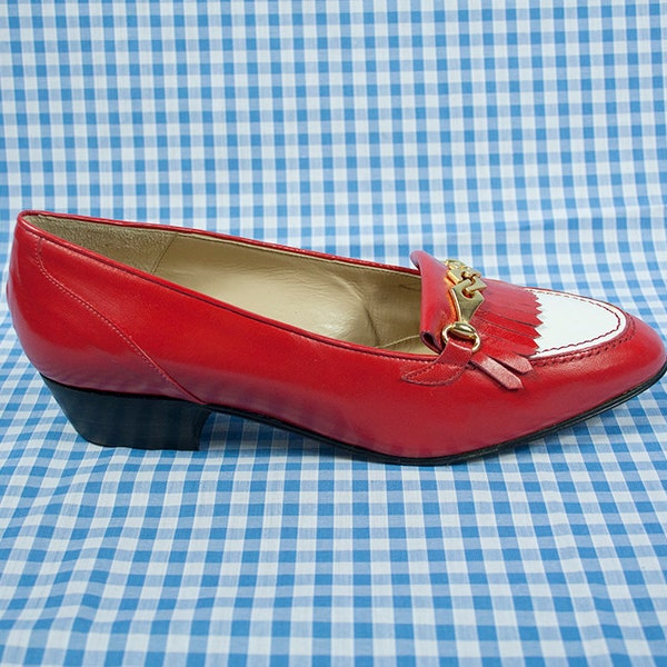 Vintage 1970s Red and White Leather Loafers