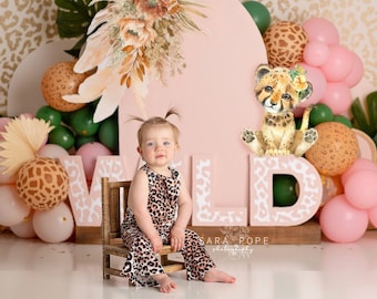 Wild One Cake Smash Backdrop – Safari Theme 1st Birthday – Cheetah Print Girl Photo Backdrop – Printed Fabric or Poly Paper WHM271 SPP